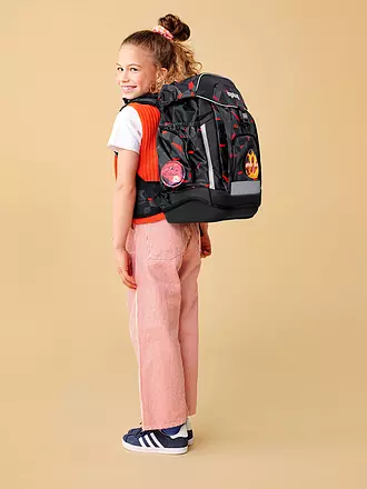 ERGOBAG | Set de mochila escolar 6 piezas MAXI TaekBärdo |